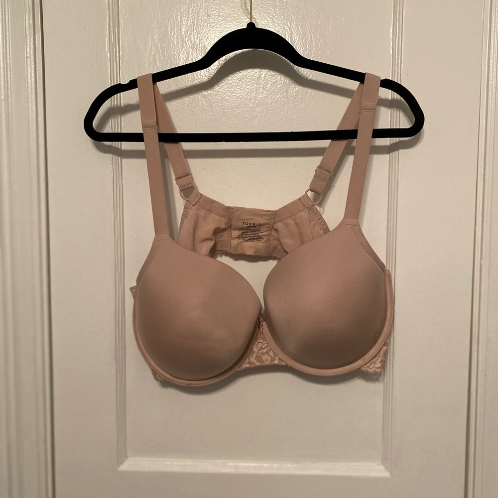 EUC Torrid bra nude (for me)
